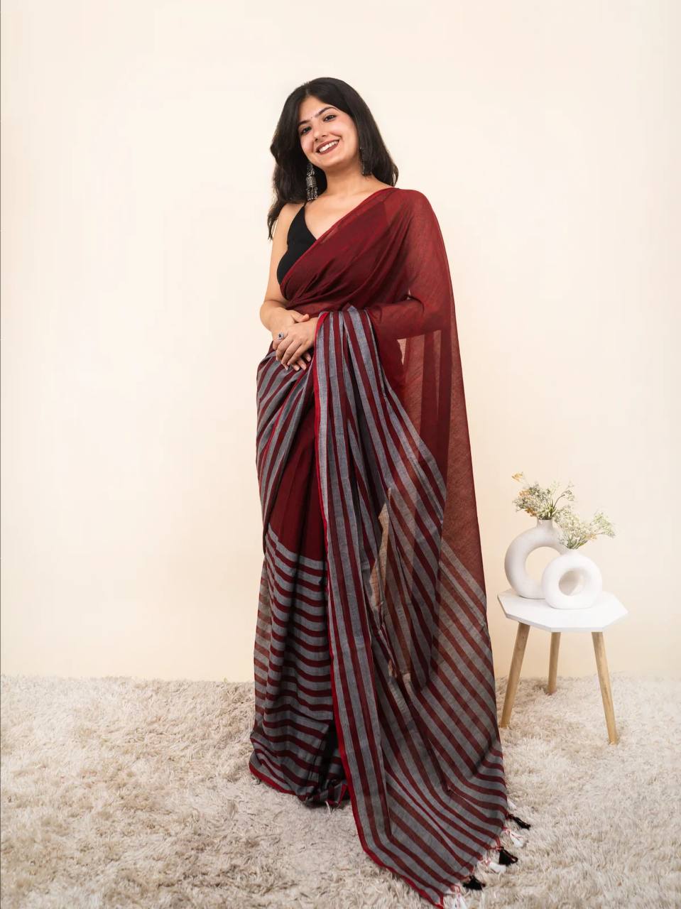 Premium Linen With Beautiful And Elegance Contrast Colour Border Digital Printed Saree
