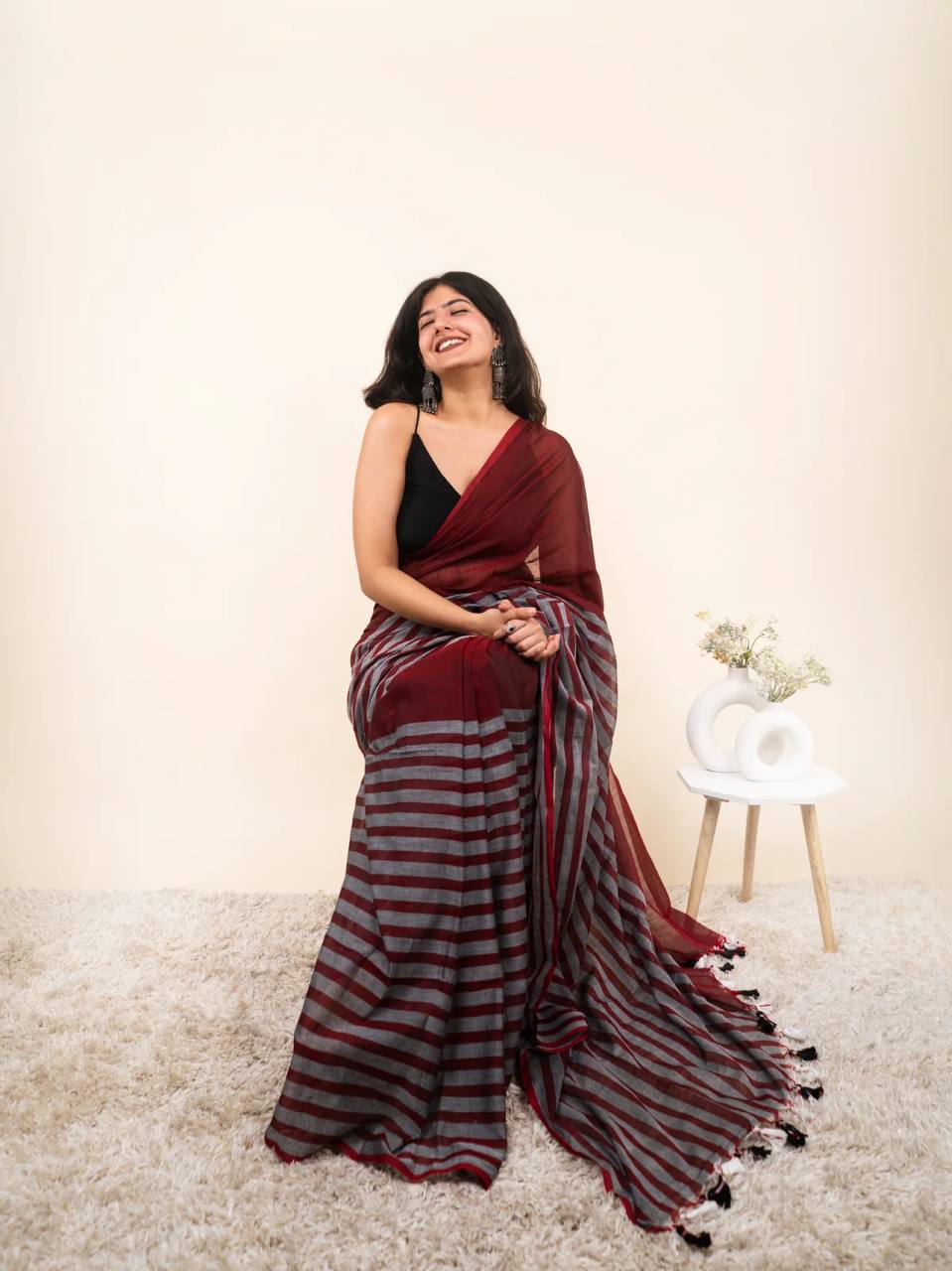 Premium Linen With Beautiful And Elegance Contrast Colour Border Digital Printed Saree