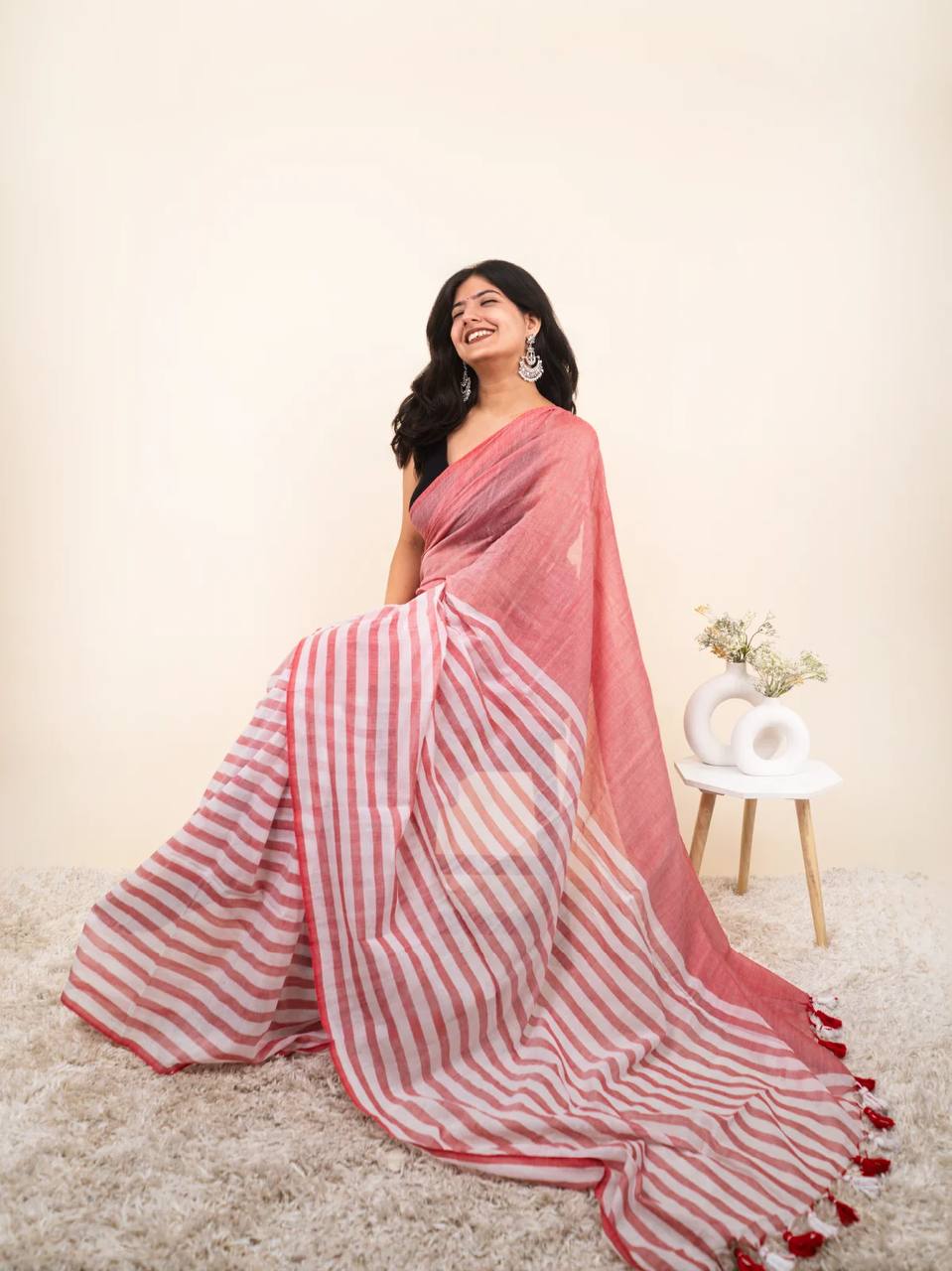 Premium Linen With Beautiful And Elegance Contrast Colour Border Digital Printed Saree