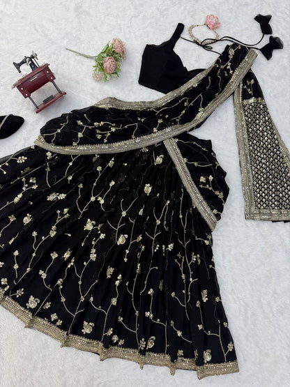 🌟 Heavy Boutique Collection – Premium Designer Wear 🌟