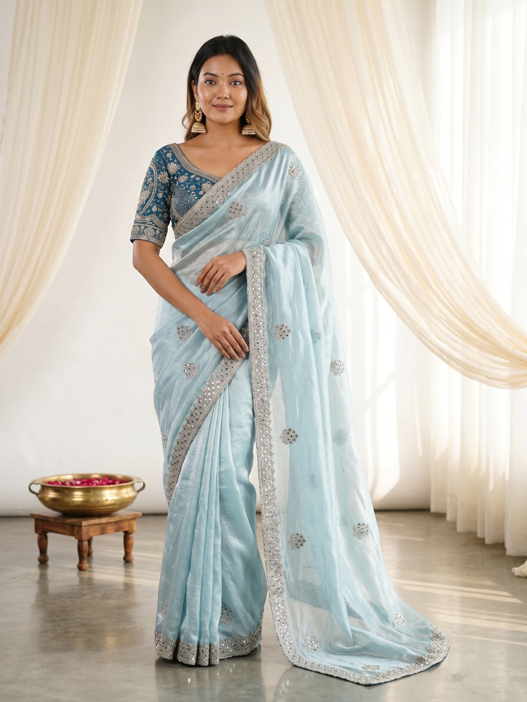 new launching c pallu embroidery work with sequences and cut work border
