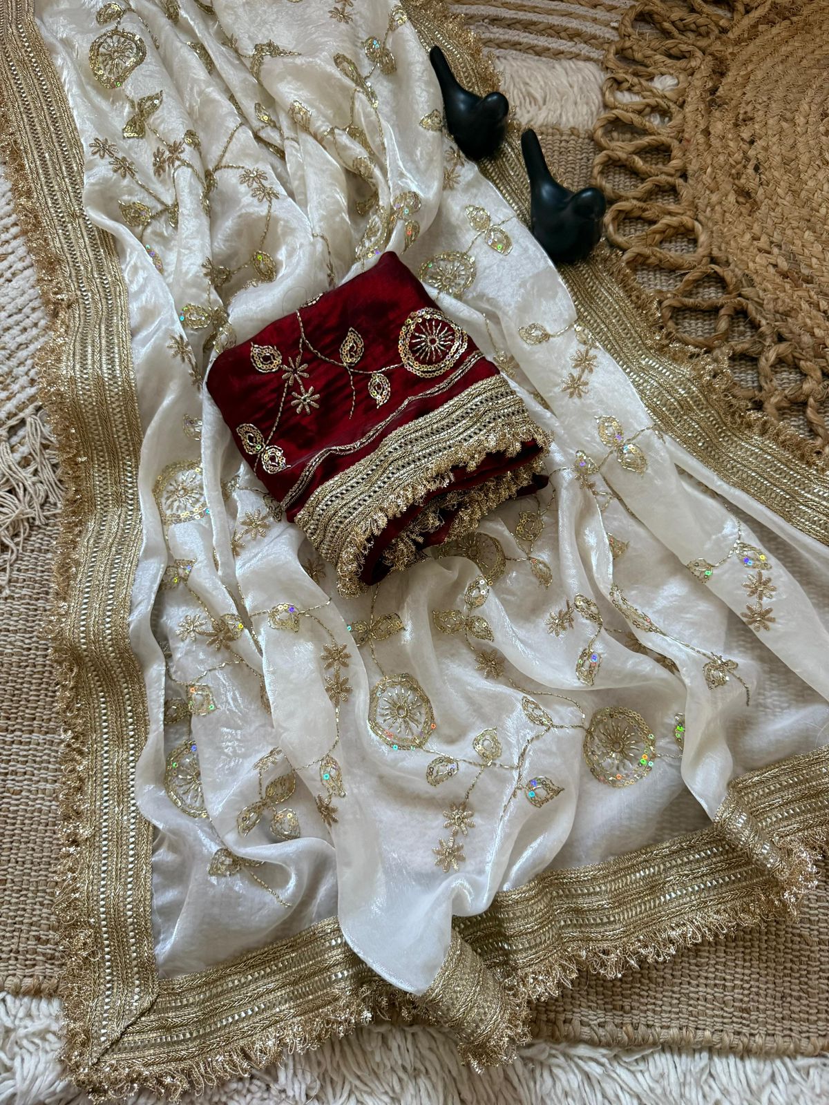 new launching c pallu birts embroidery work with ready made lace border