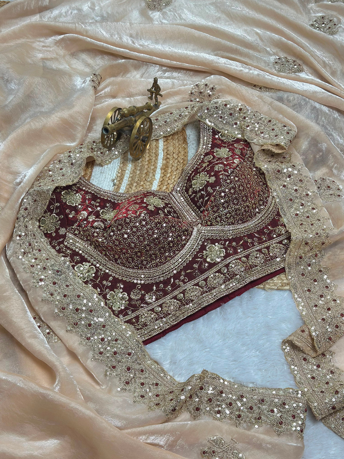 new launching c pallu embroidery work with sequences and cut work border